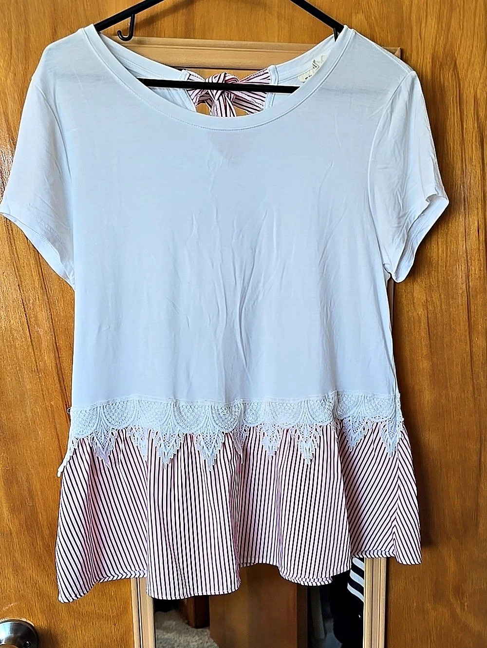 Maison Jules Short Sleeve Striped Peplum Top in White & Red Size M